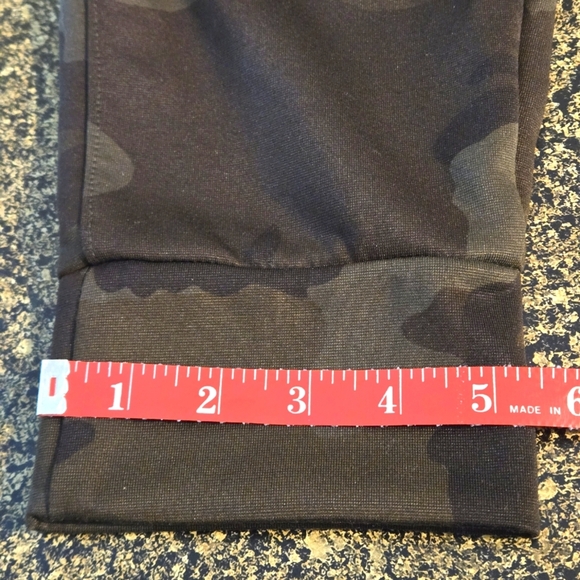 American Eagle Outfitters Women's S Green Camouflage Joggers 4 Pkt Drawstring - Picture 10 of 16